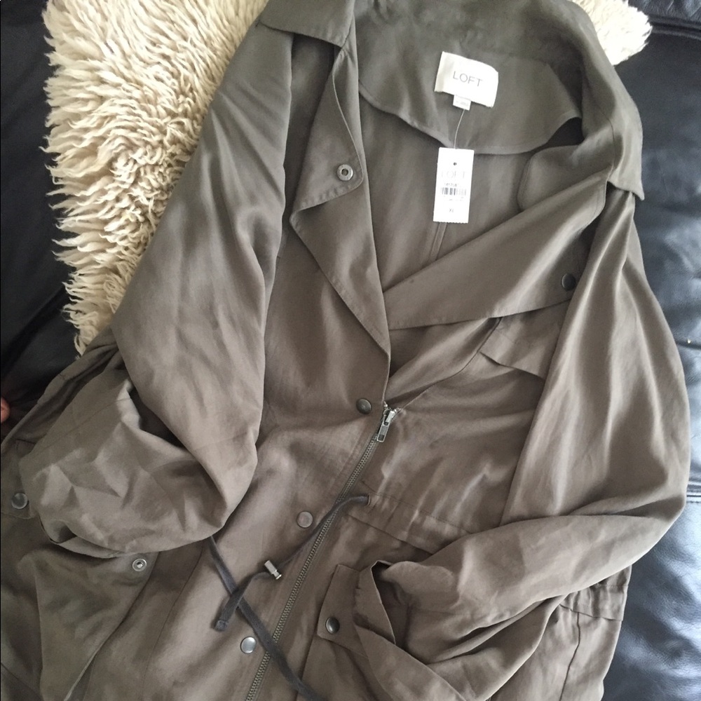 LOFT army green lightweight jacket